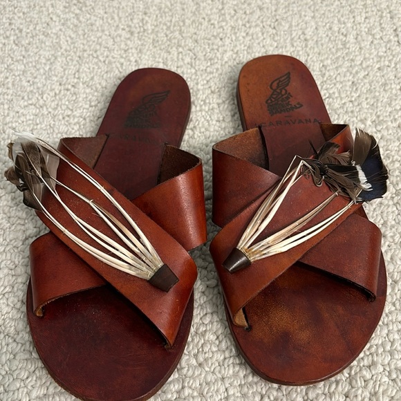 Ancient Greek sandals red with feathers - Picture 1 of 3